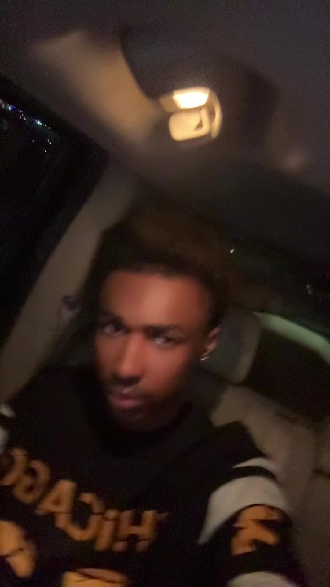 @HeyitskbSpam._