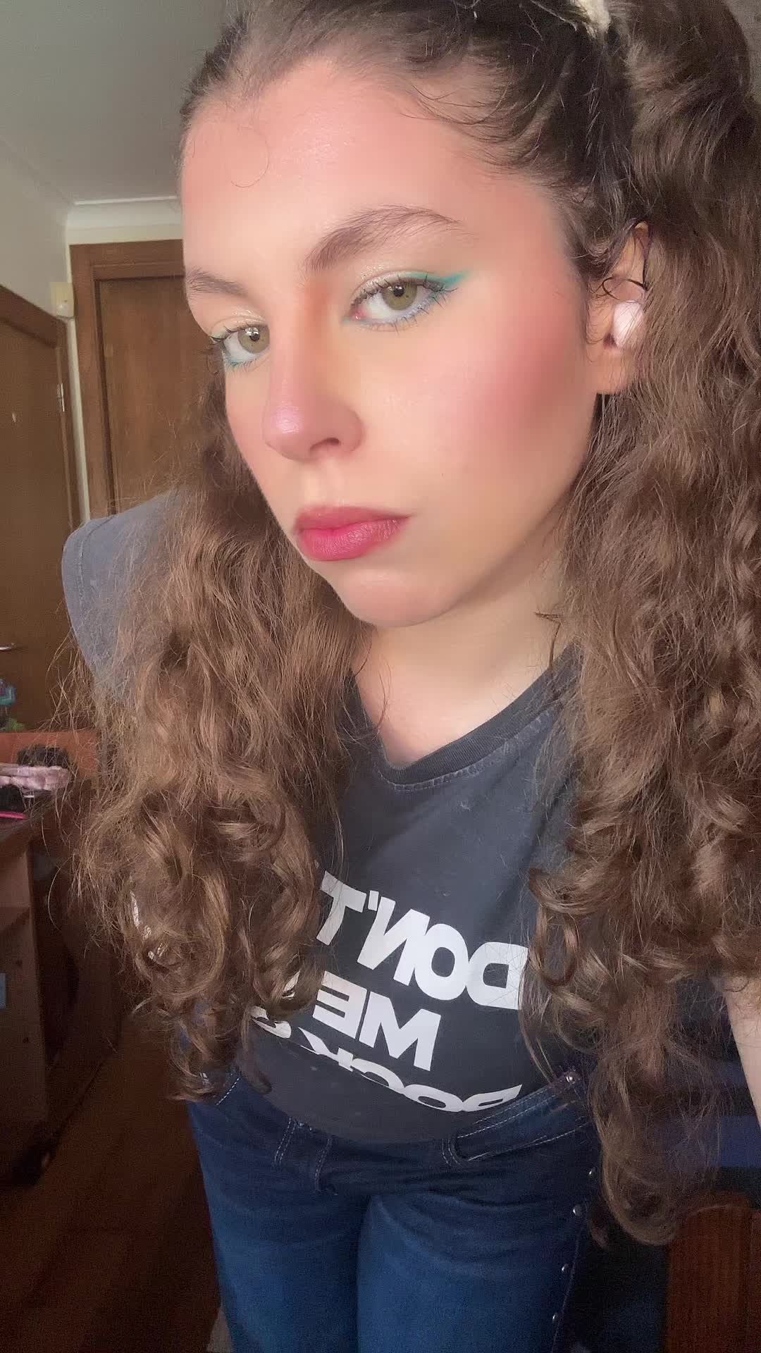 @call._.me._.daniii
