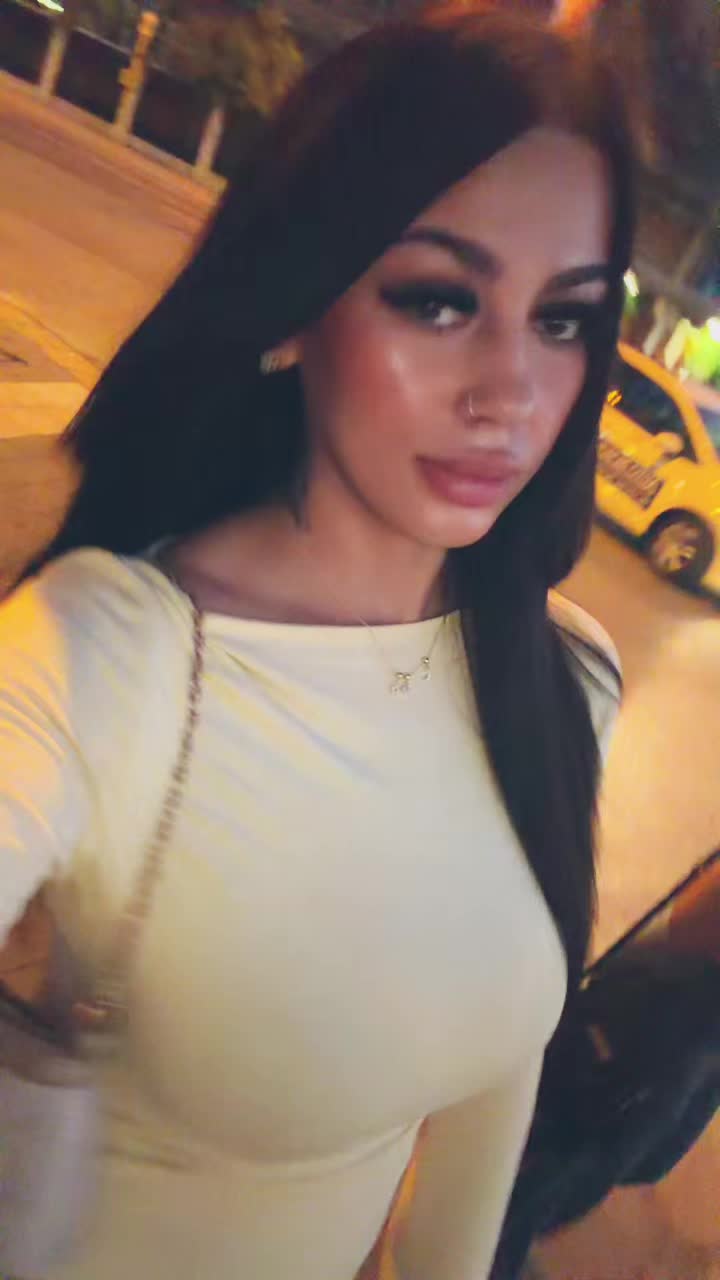 @Nikol Berkiova