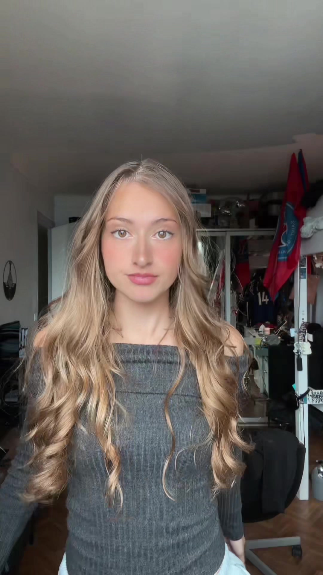 @𝐓 𝐇 𝐀 𝐈 𝐒
