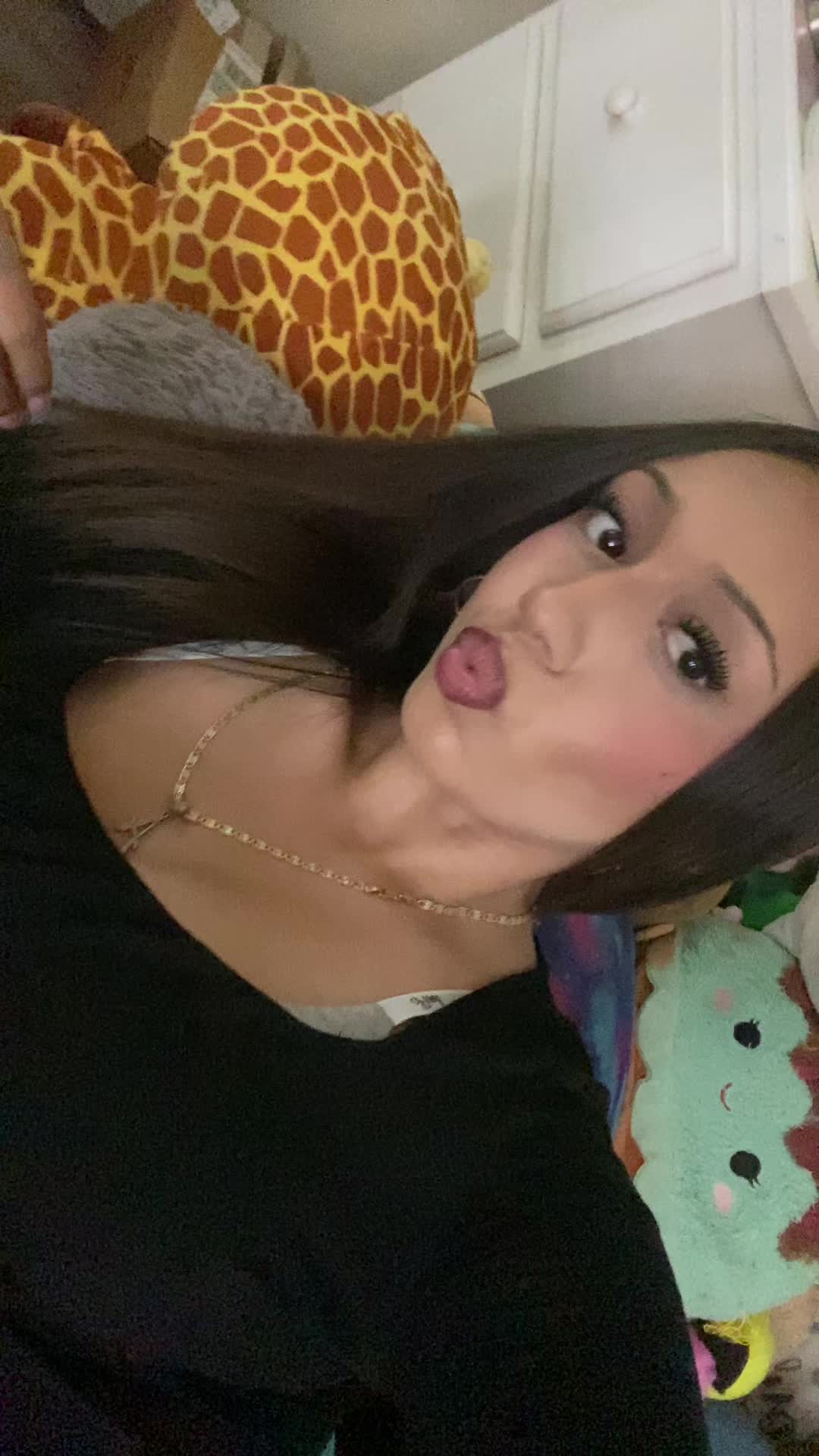 @Alyssa ๐