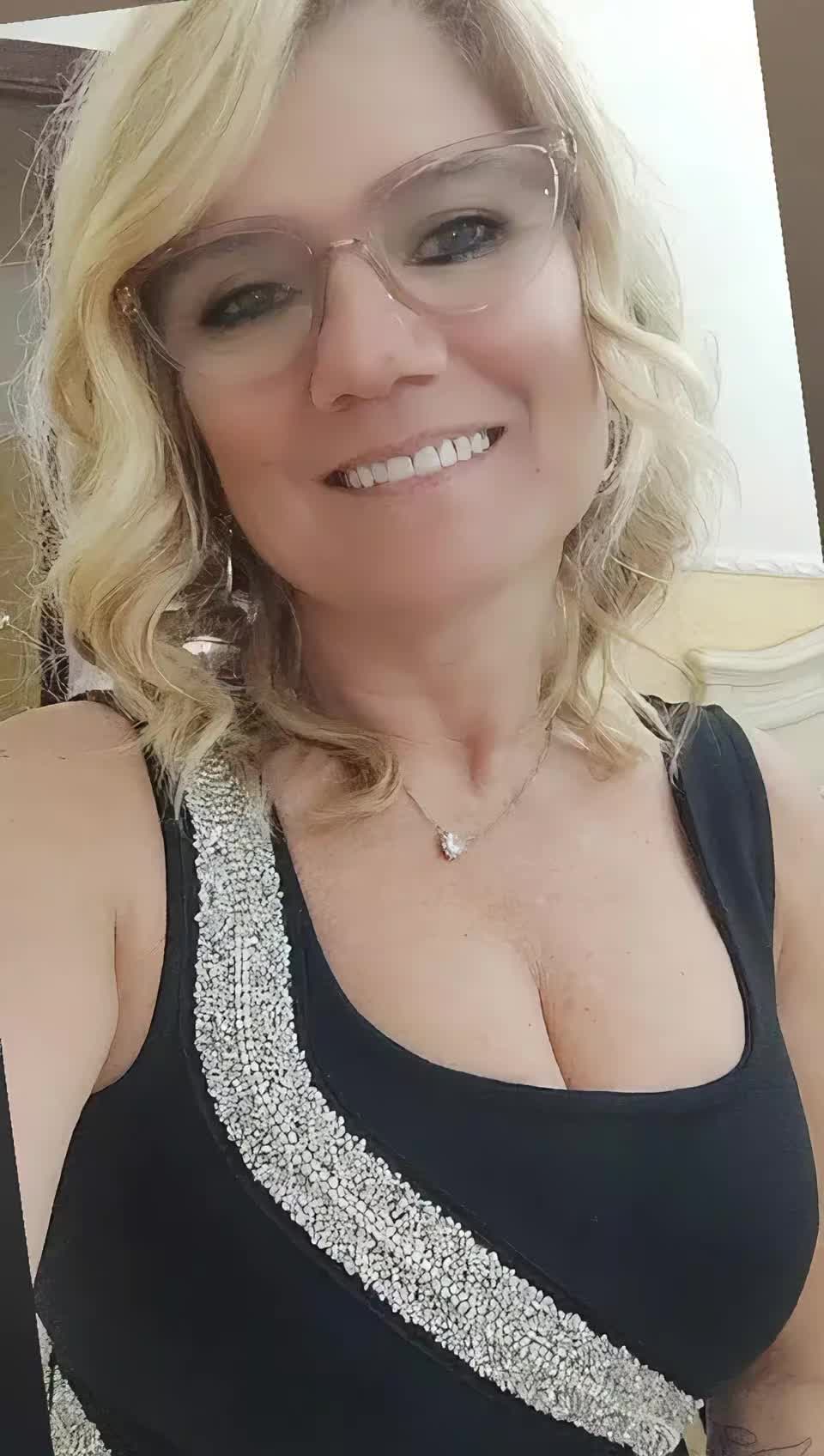 @annabionda70