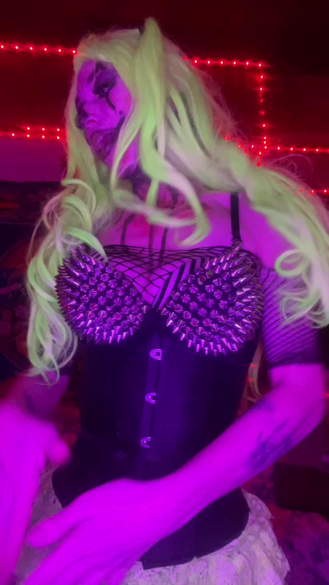 @shadow_queen626