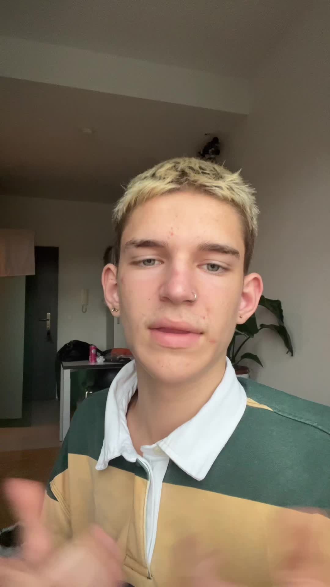 @F0TZITA