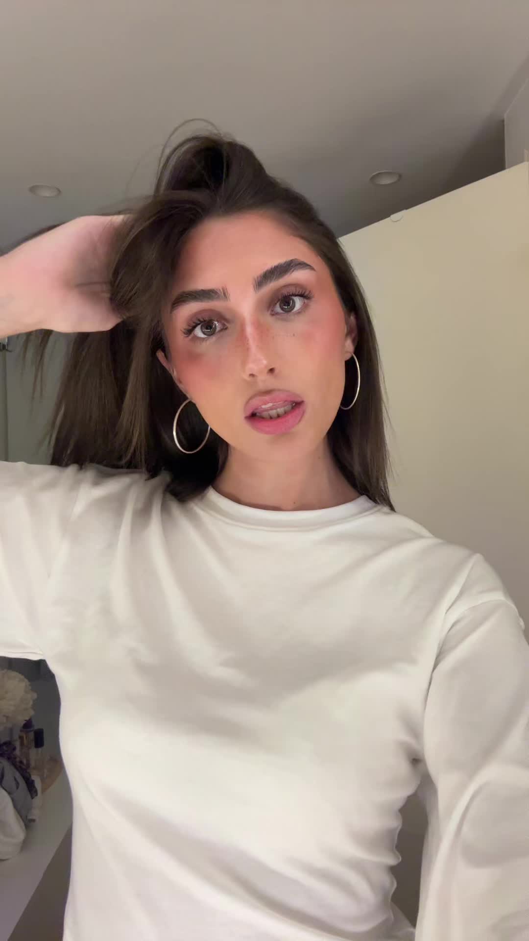 @⠀