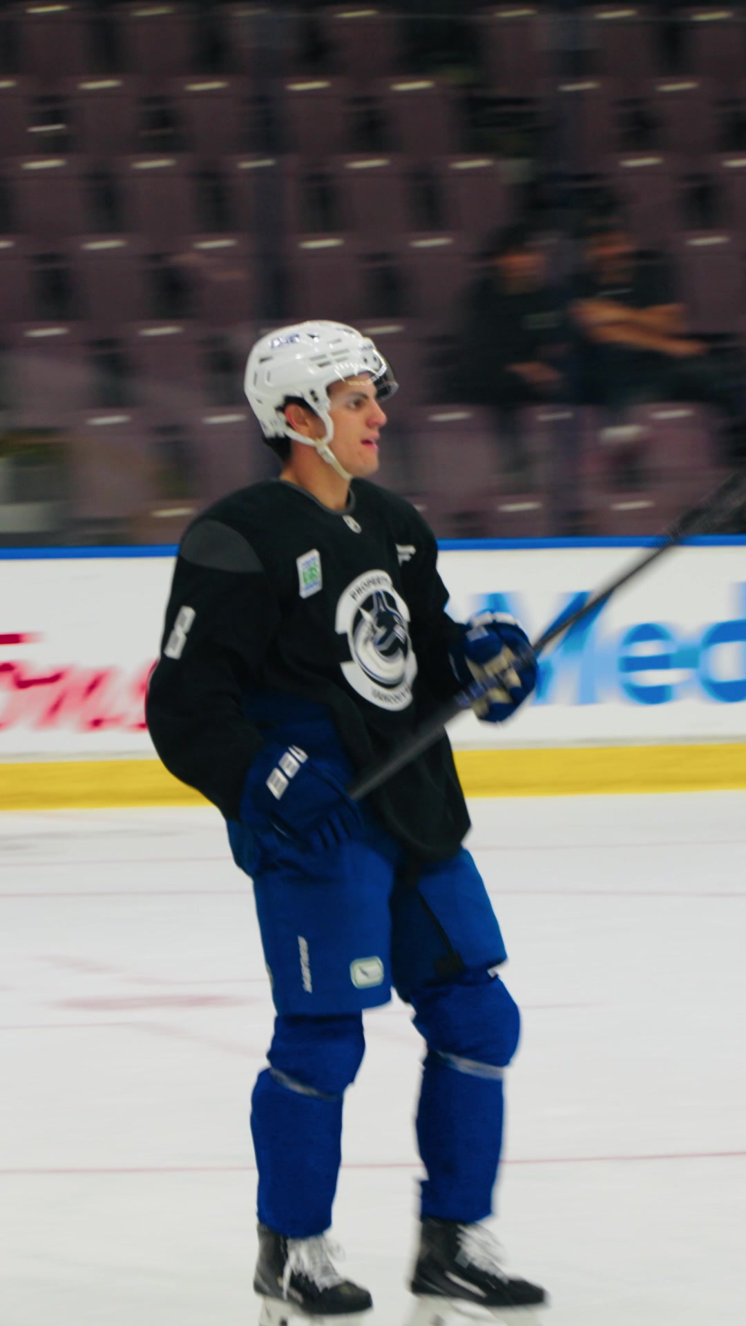 @Canucks