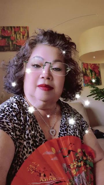 @Bạch yến ho&agrave;ng