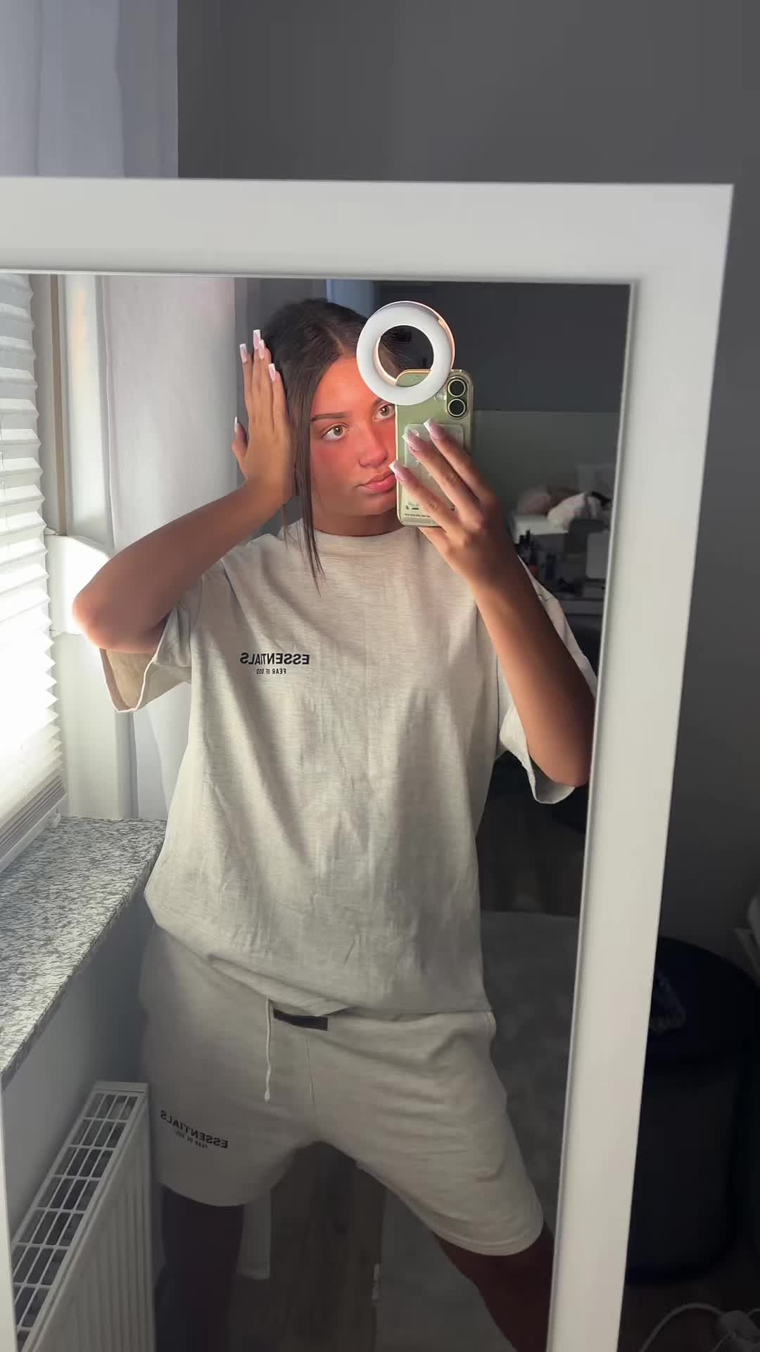 @🍈