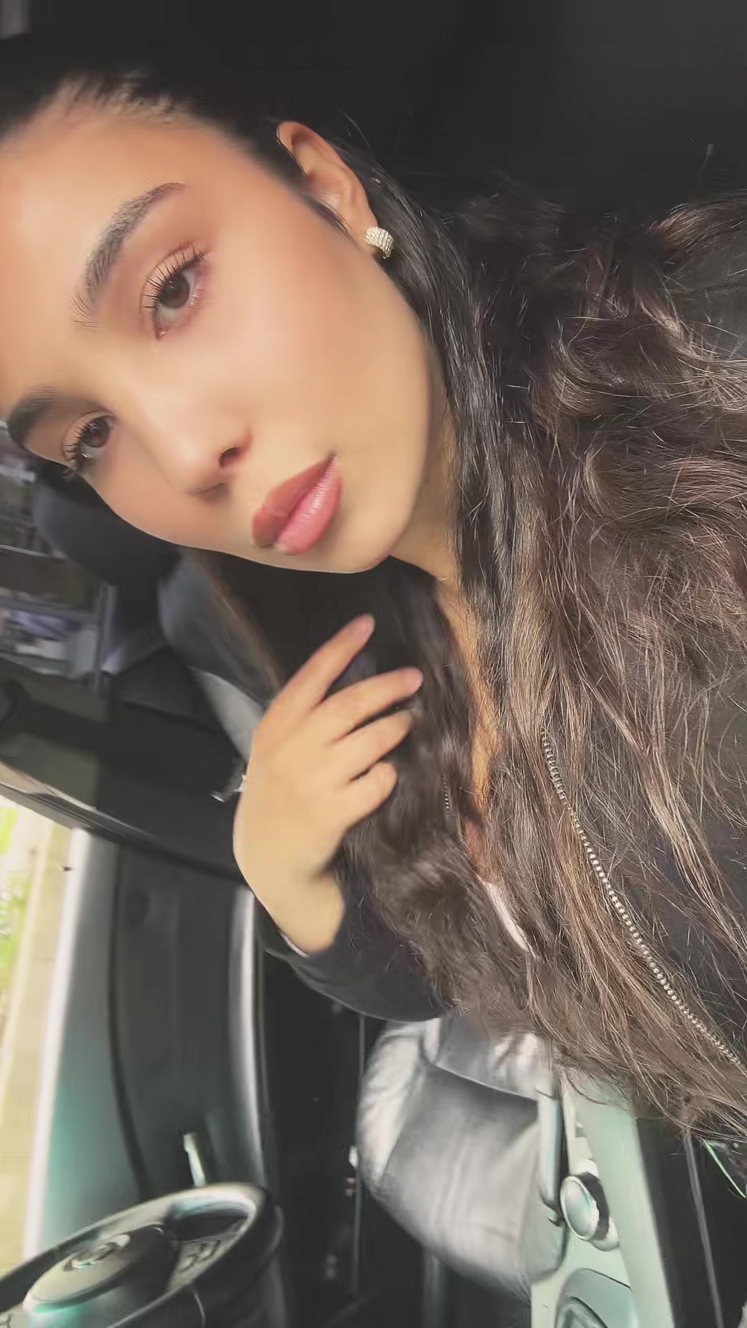 @naomimihai31
