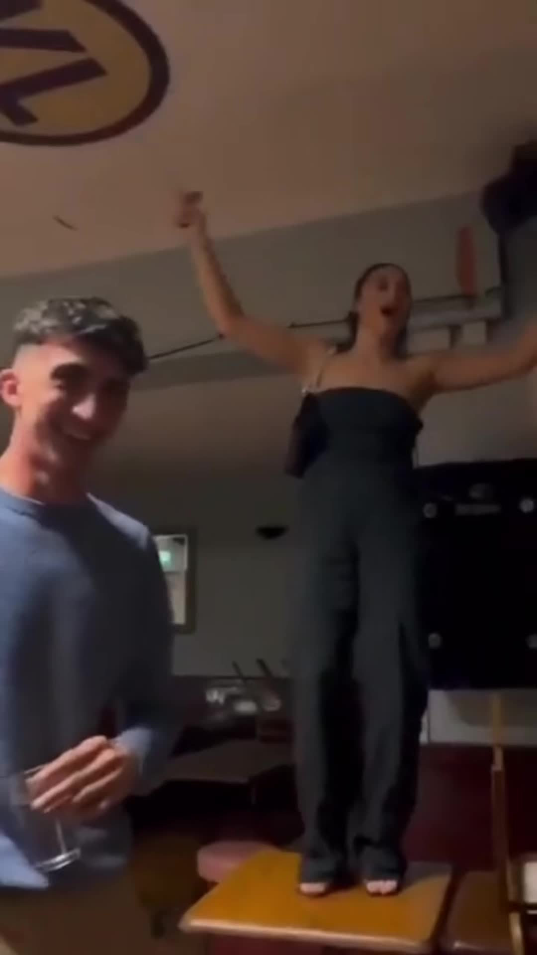 @CoupleTrolls