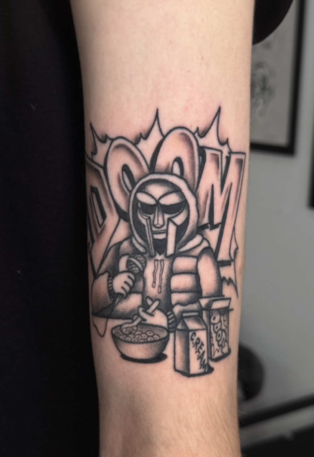 @UNCOOL.TATTOO