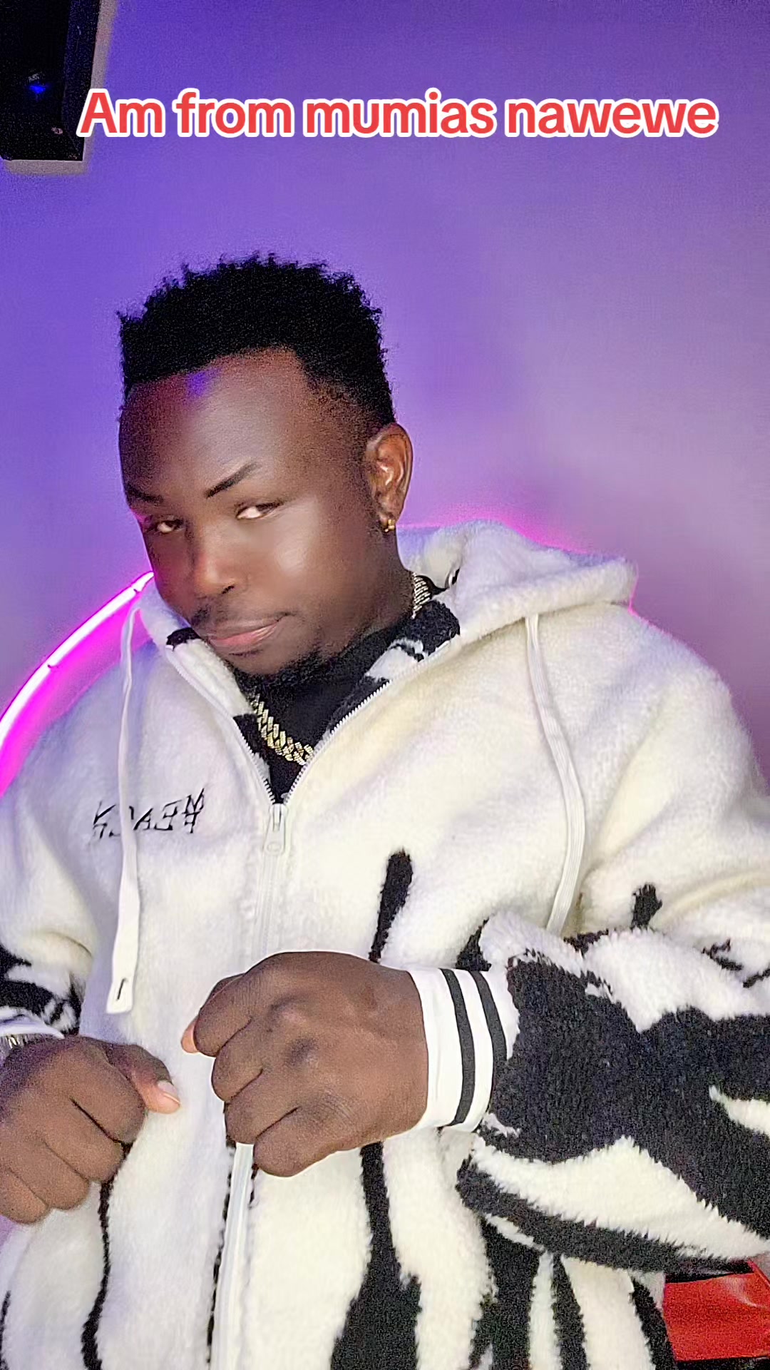 @MR HANDSOME OFFICIAL LIVE