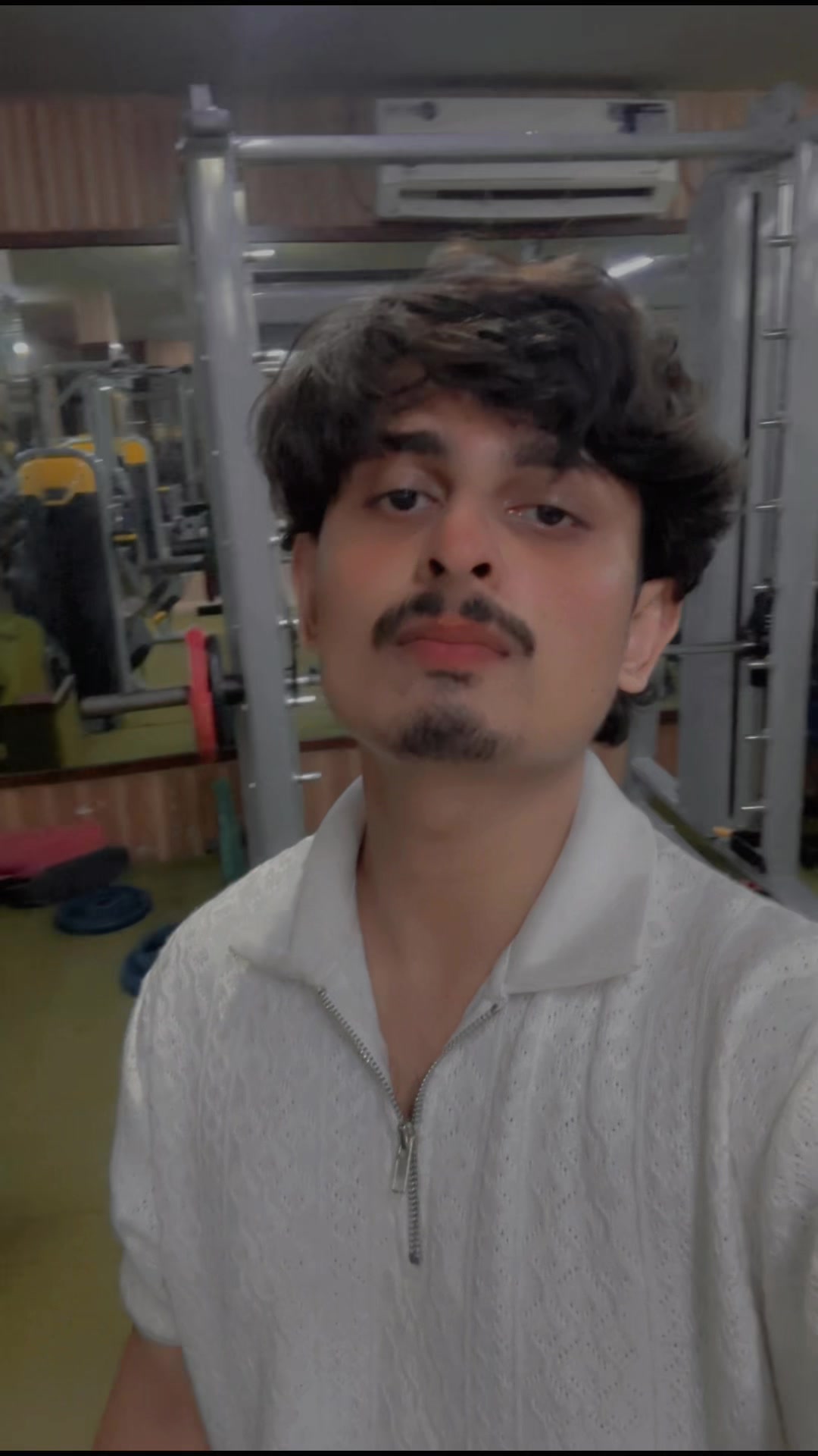 @UMAIR AZAAD Z🧛