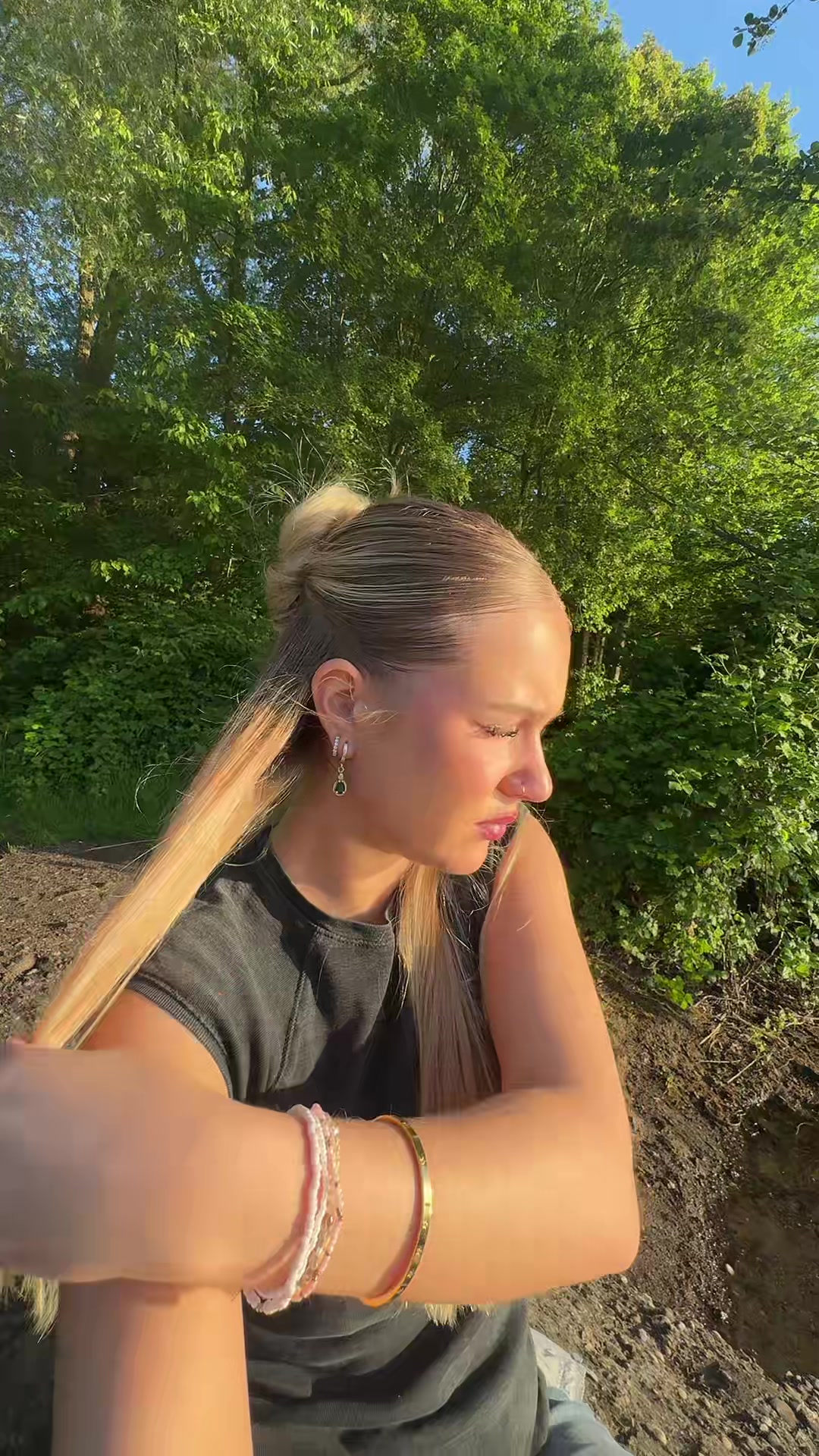 @c