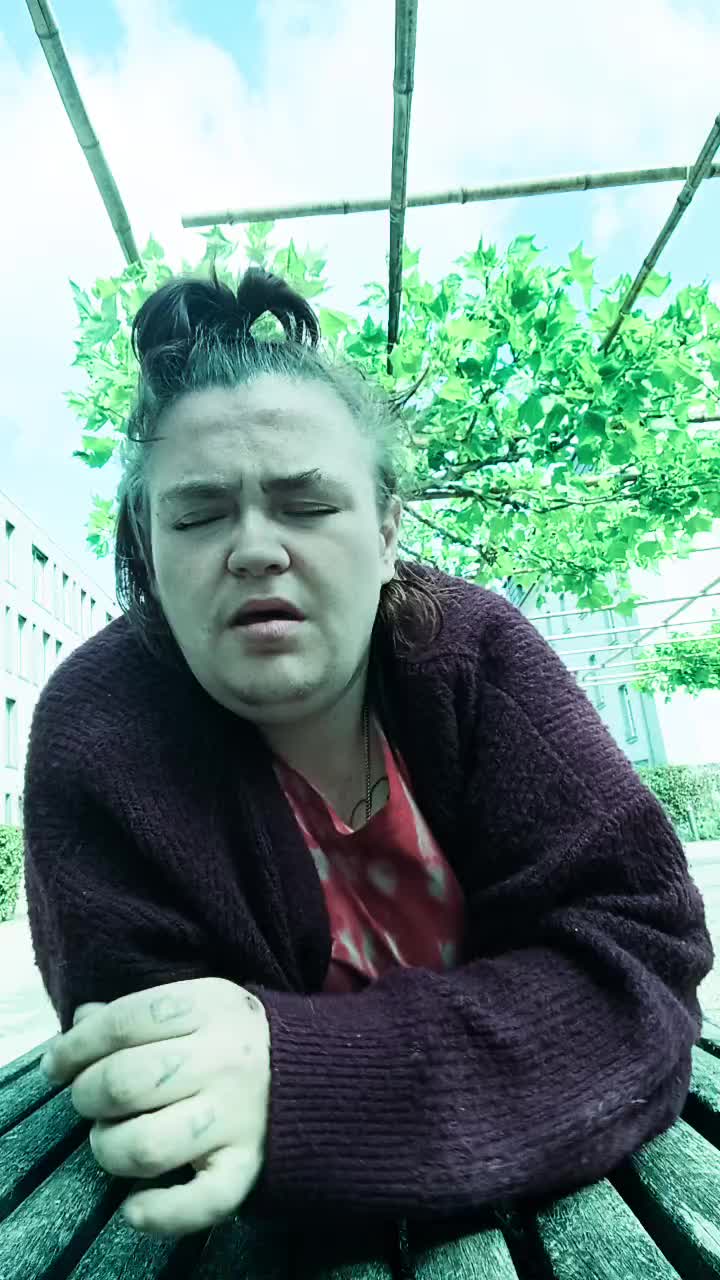 @AlphaQueen96