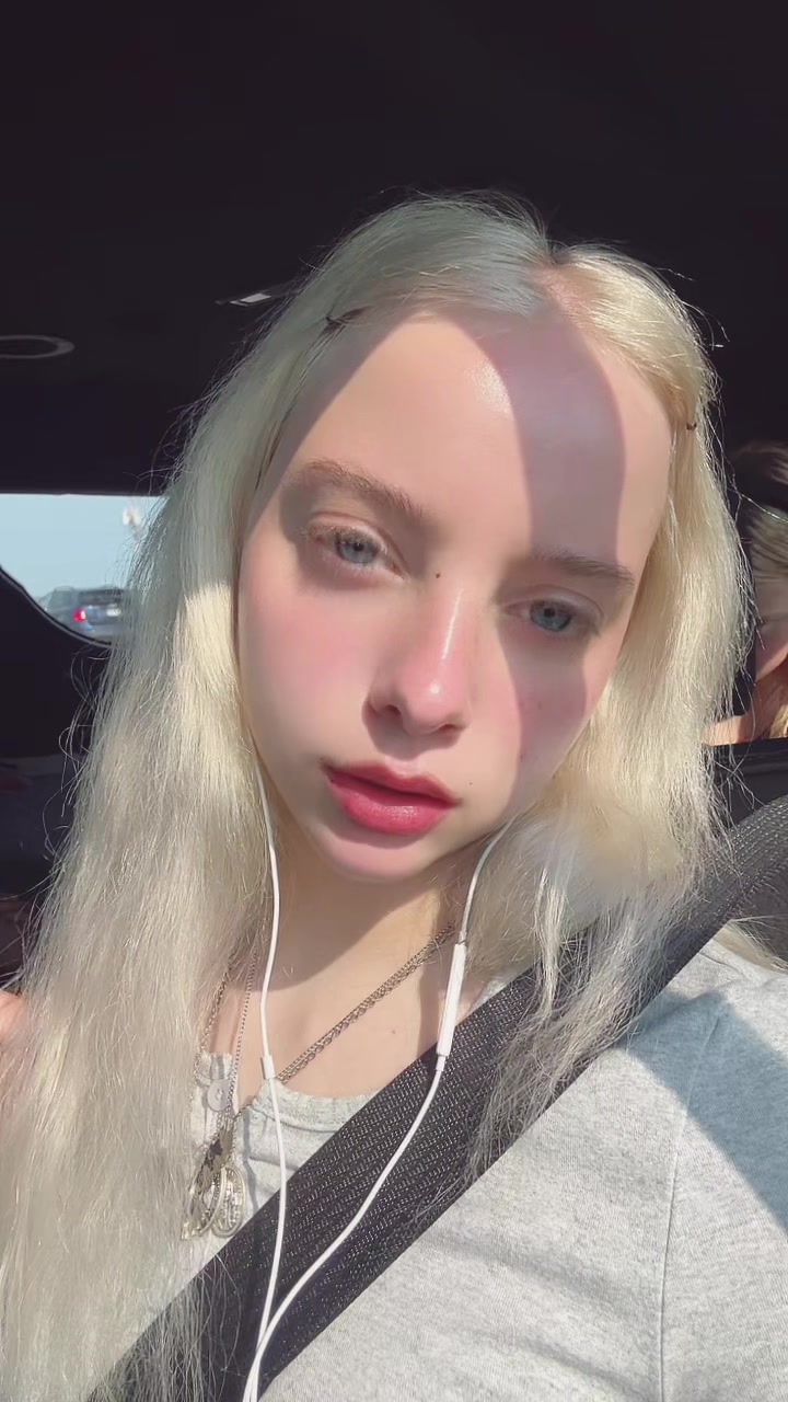 @🌙Madeleine🪻
