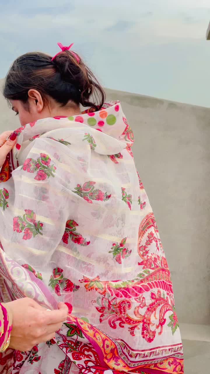 @sania khan