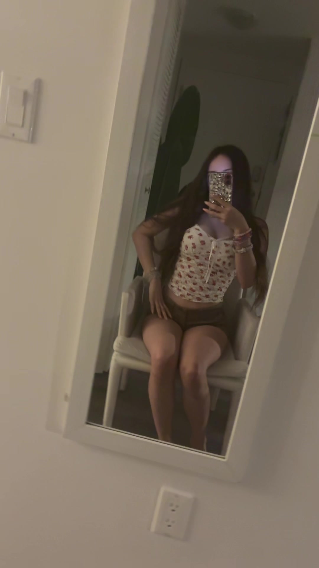@victoria.