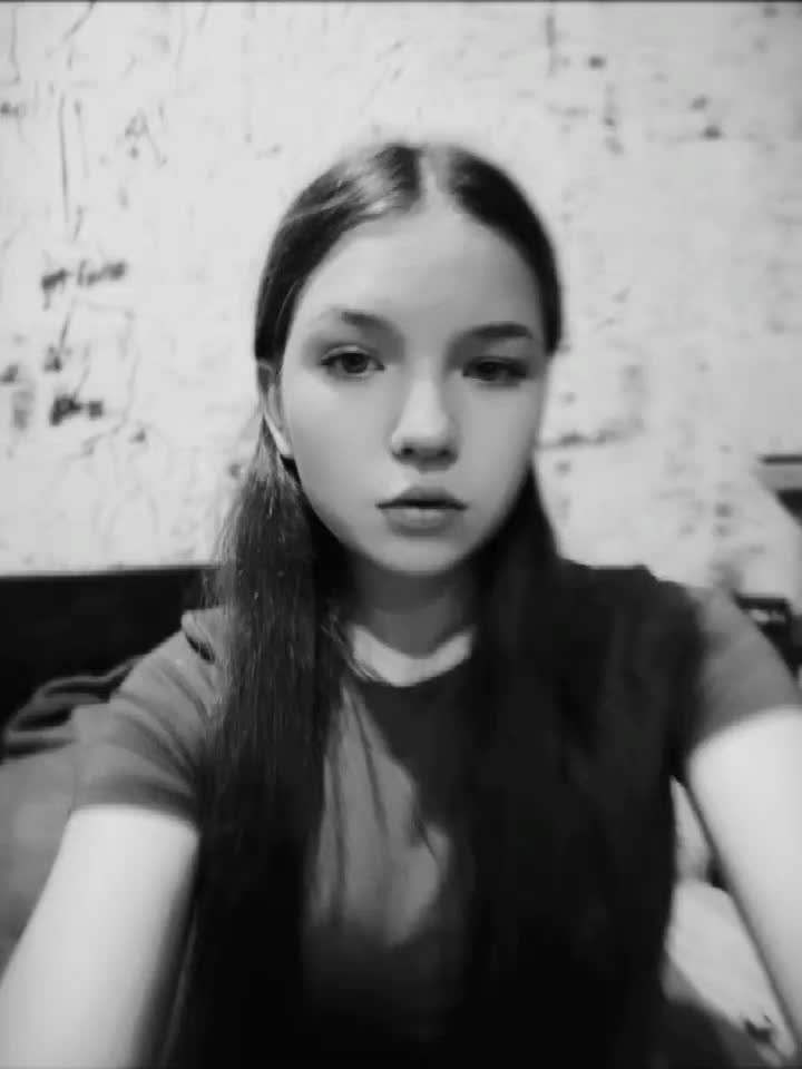 @🖤