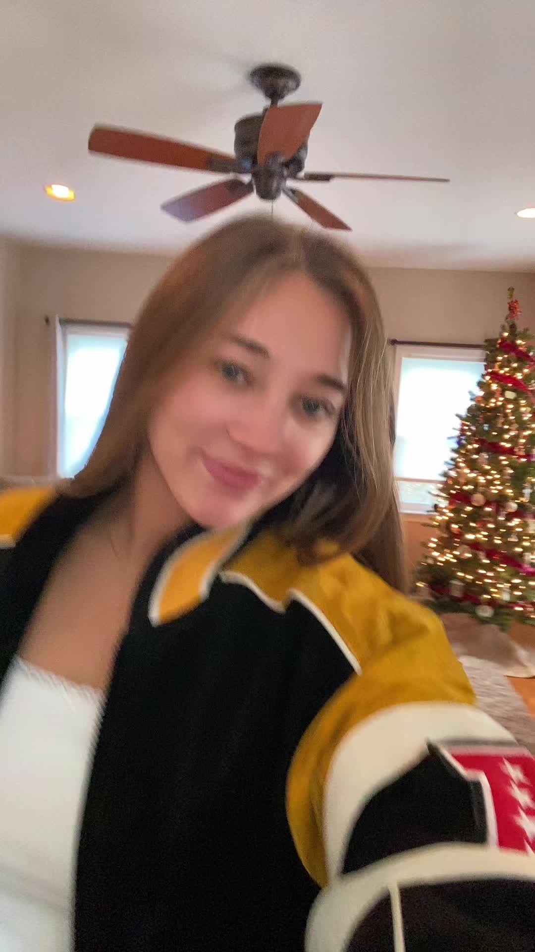 @ElenaaaSark