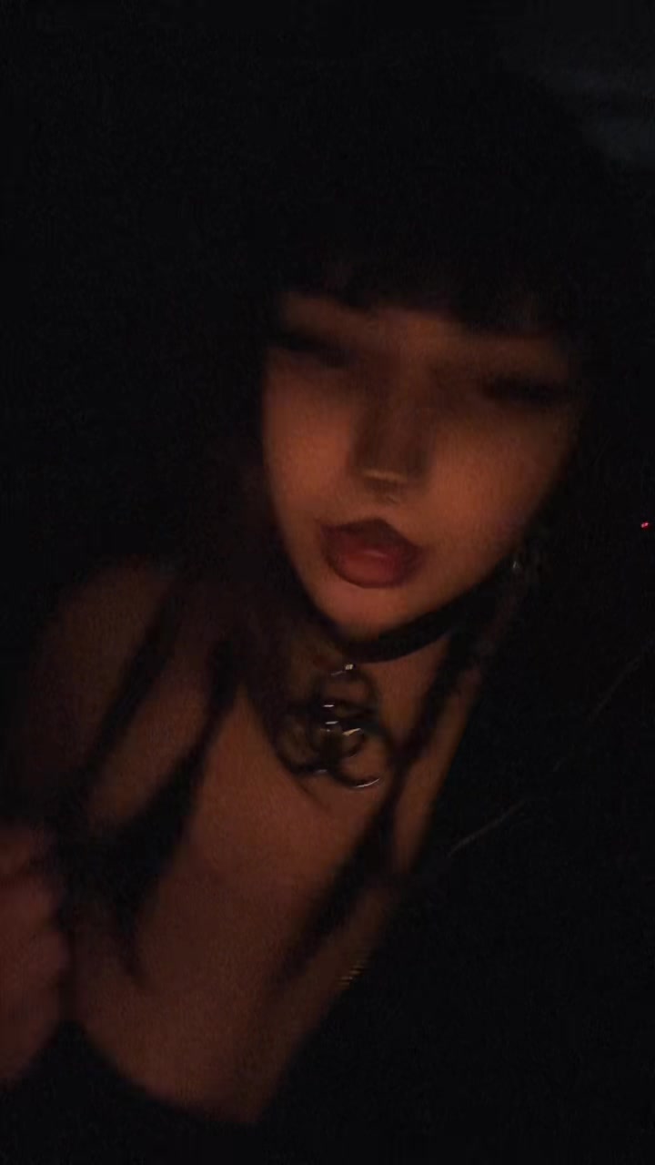 @𝒱𝒶𝓃𝒾𝓁𝓁𝒶☣︎