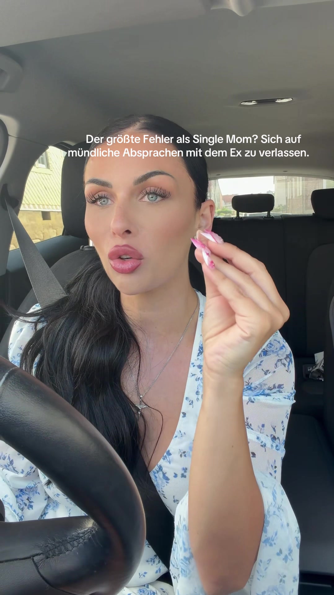 @vanessa lipatov