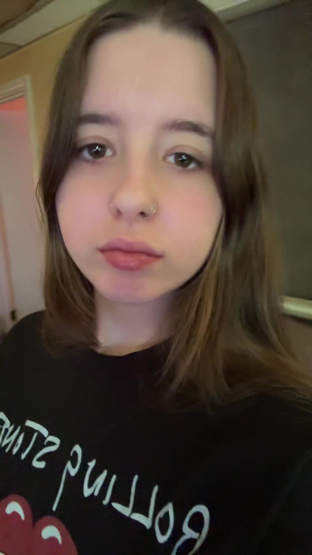 @<3
