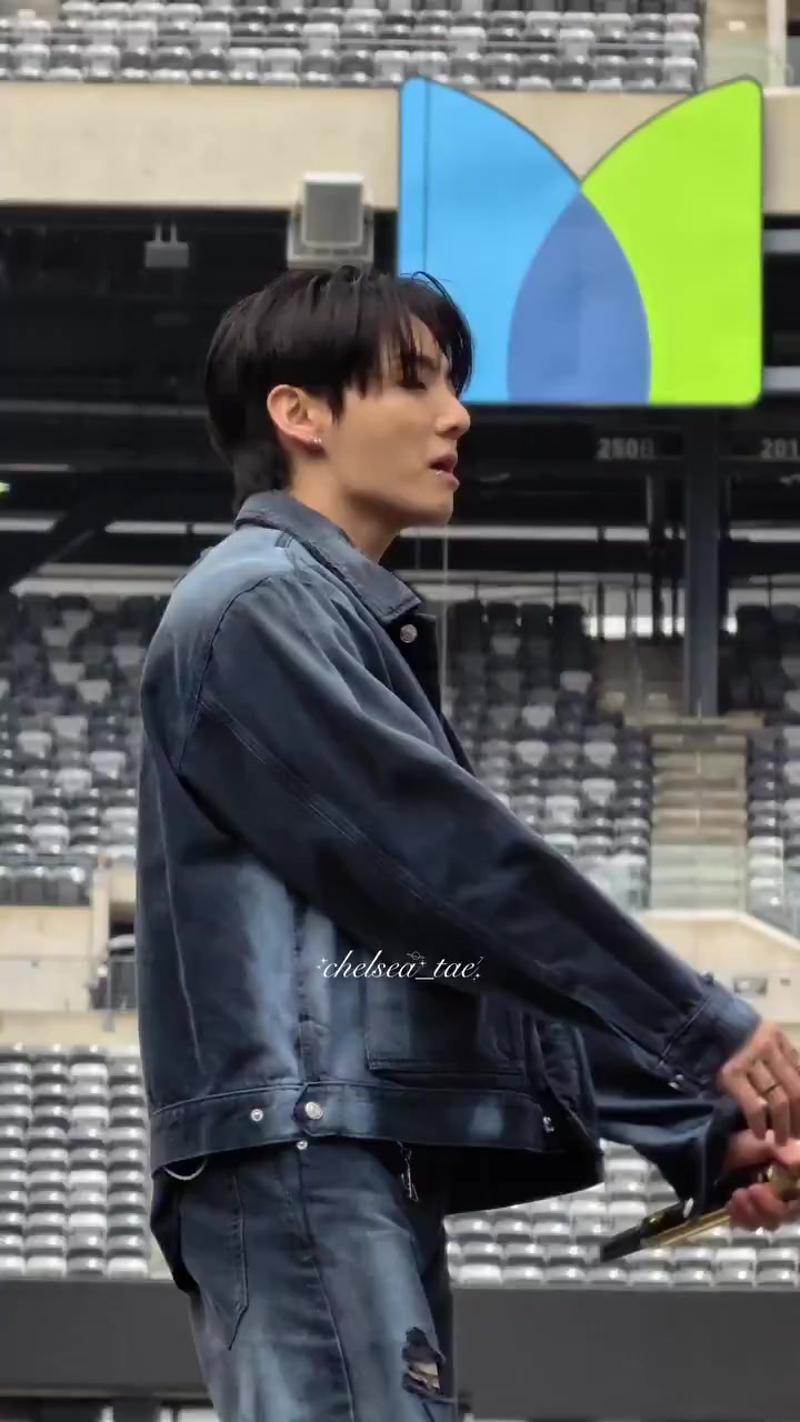 @๐๐ ๐ ๐๐.๐๐๐ ๐๐๐โท