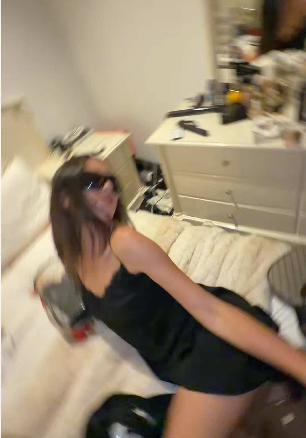@elly<3