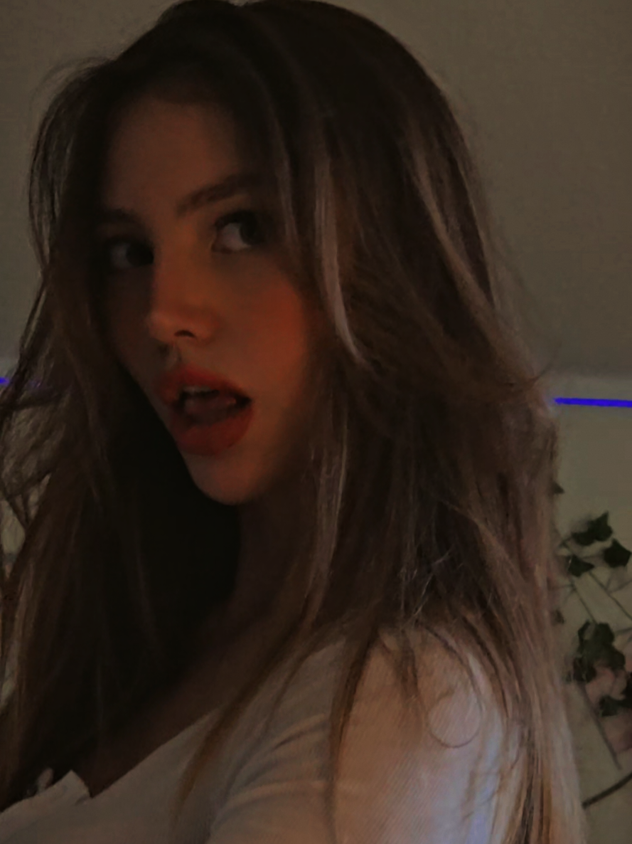 @Lara 🌸