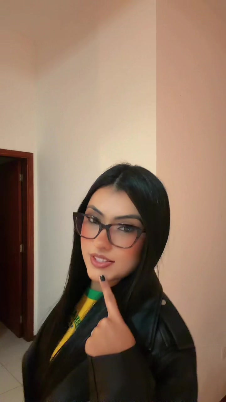 @Júlia Sthefani