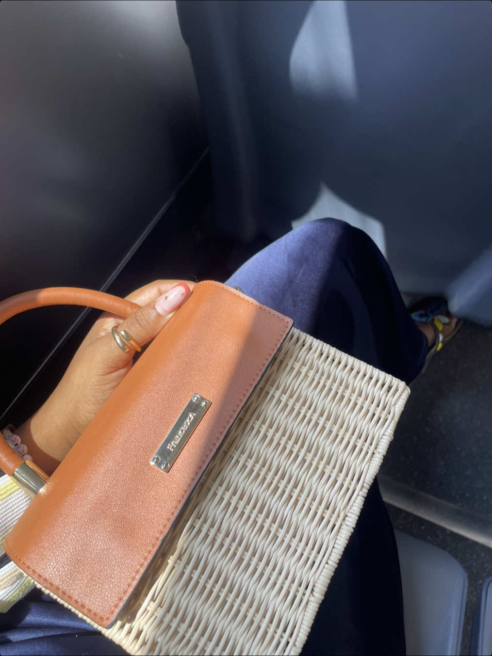 @Abaasa Julian 🇺🇬