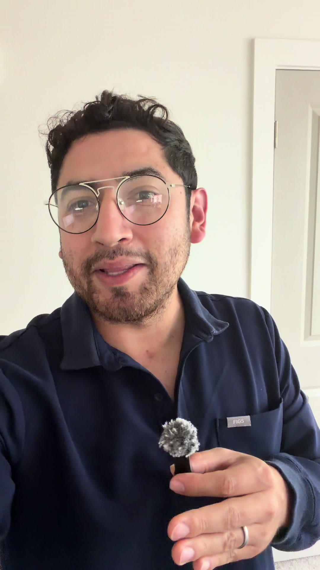@Latino MD / Dr. Javier Munoz