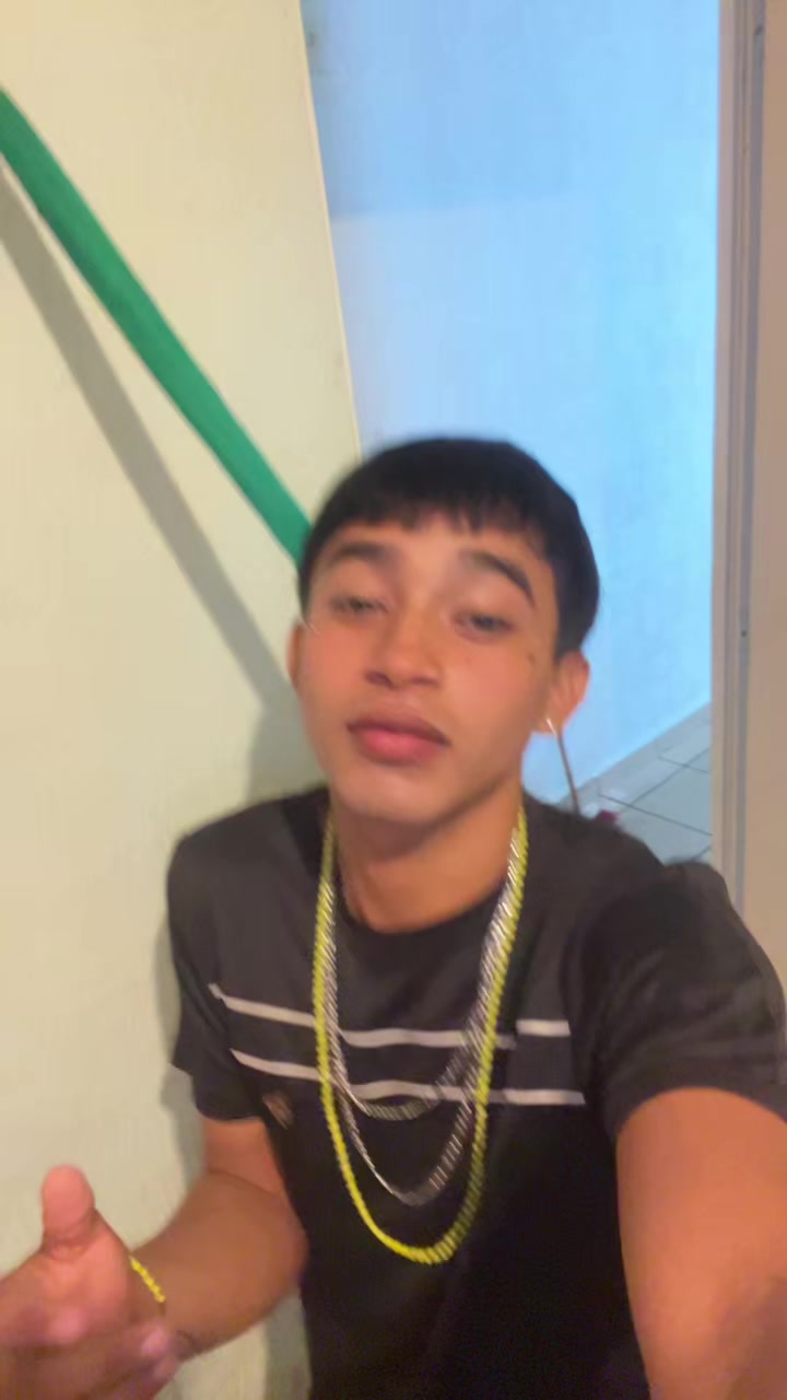 @Irvinsito