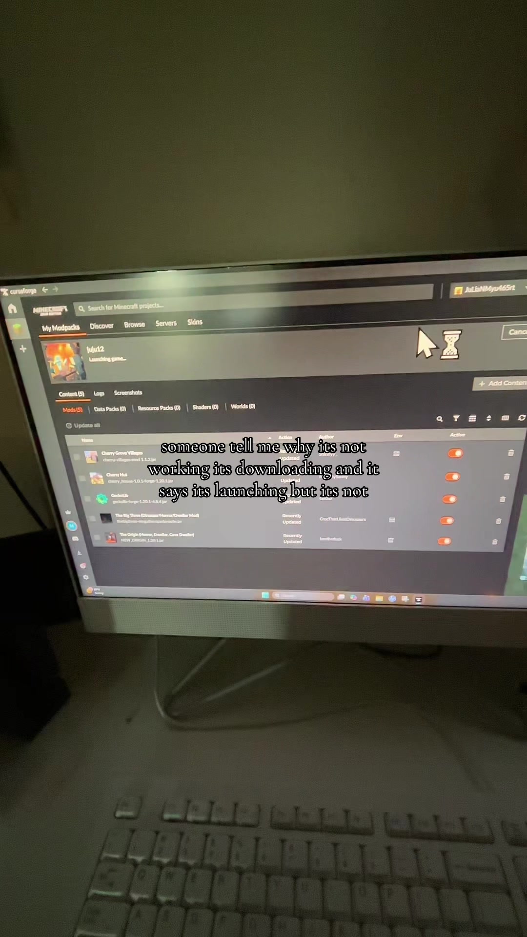 @𝔧𝔲𝔧𝔲_ ₅₁₇₇