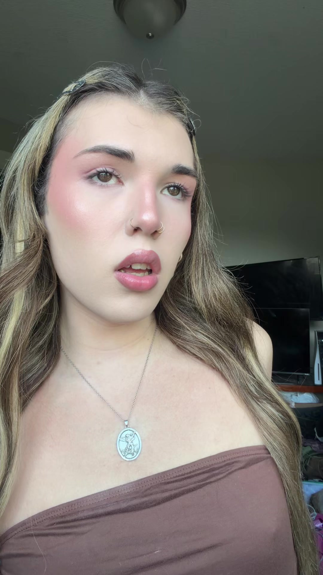 @pnwantoinette