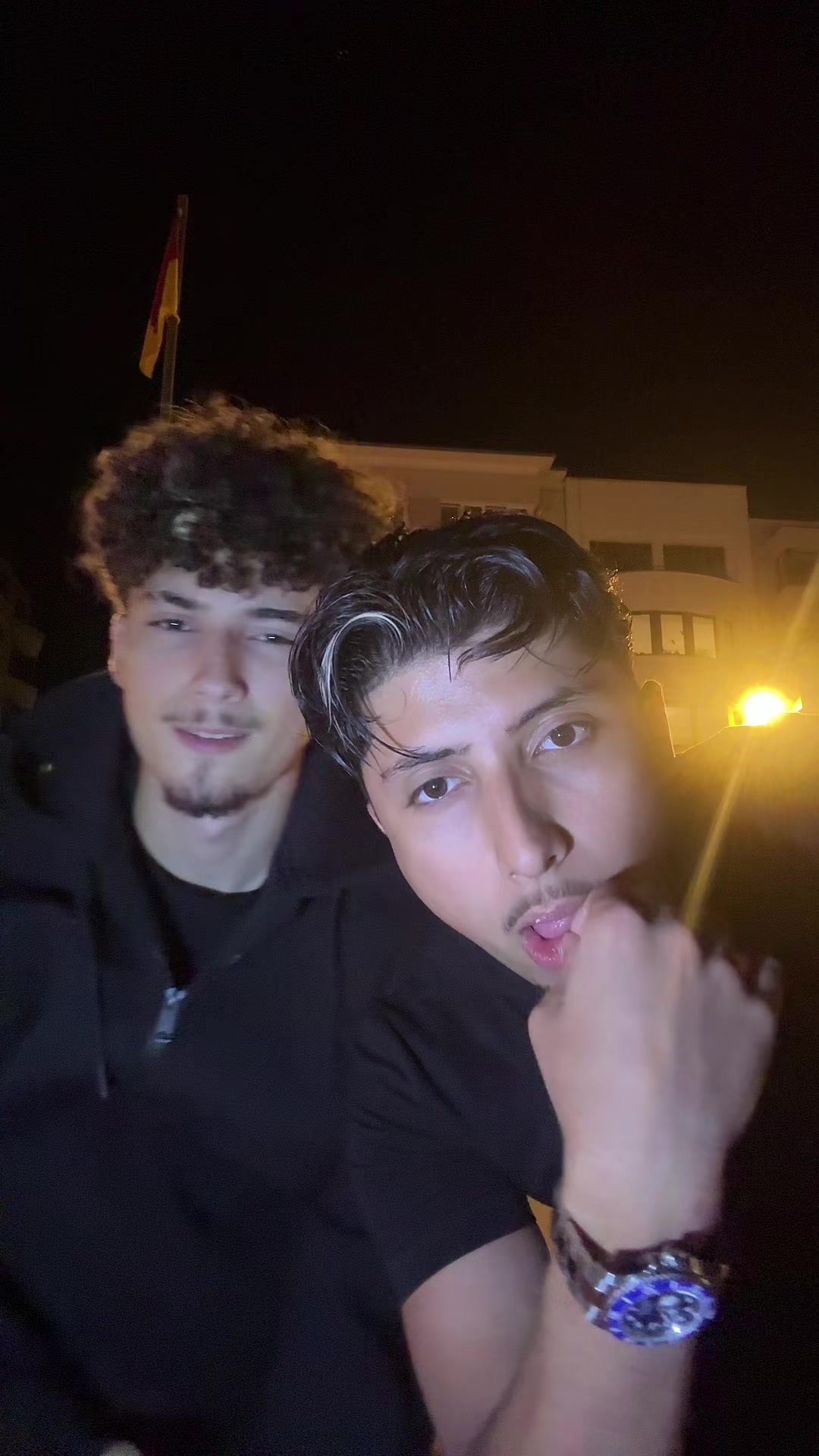 @ezrvo