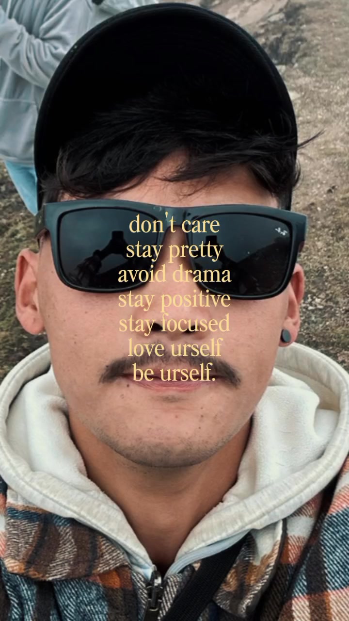 @👀