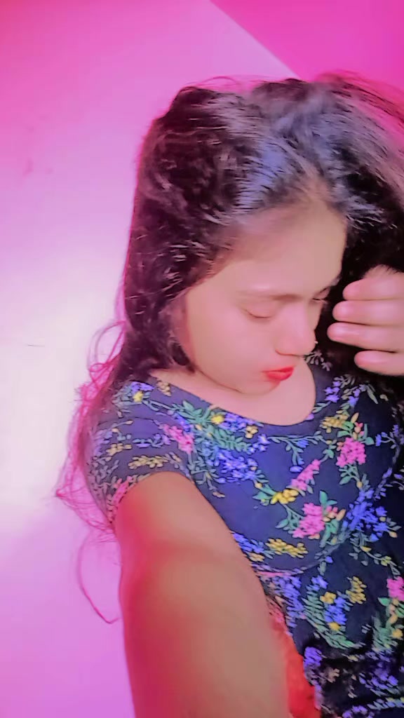 @👉Swastika 😍