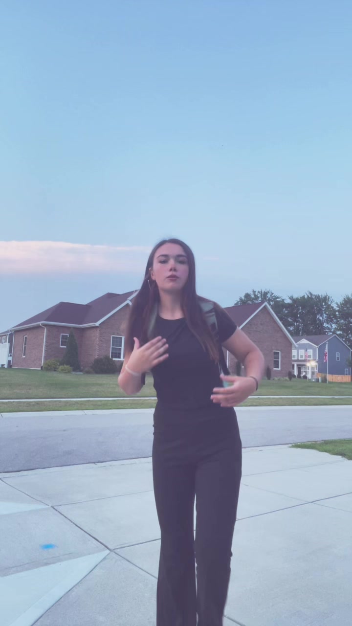 @theyluv_Kaydanc