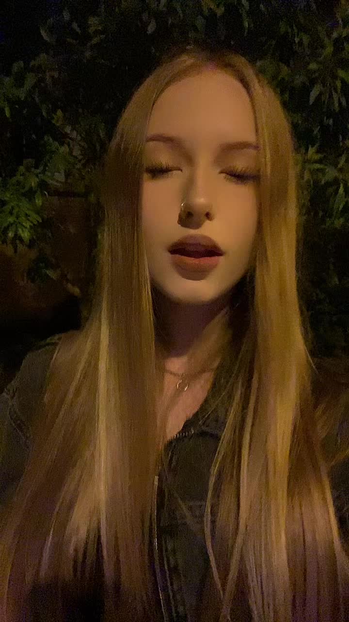 @никотин🫦👣
