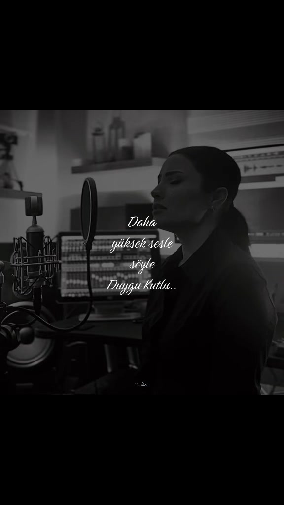 @𝒵.