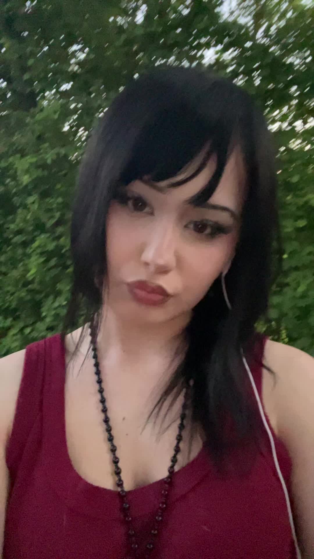 @Lia