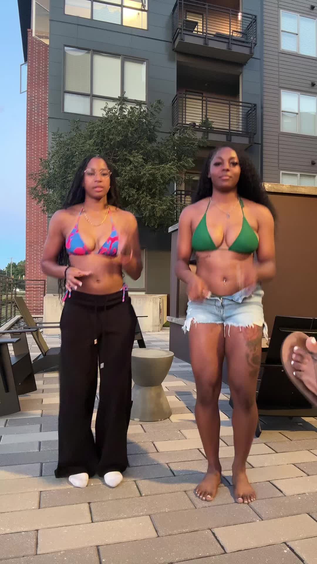 @Yogirlamaya🤭