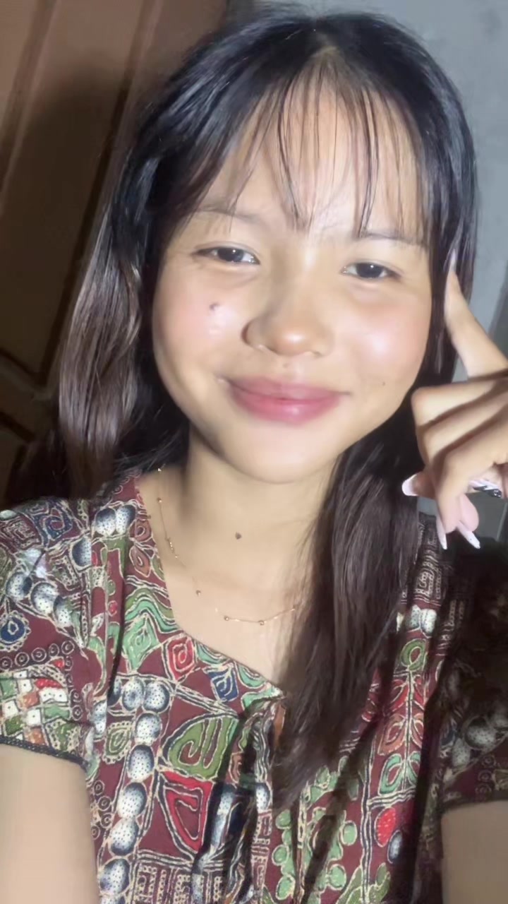@HONEY🦦