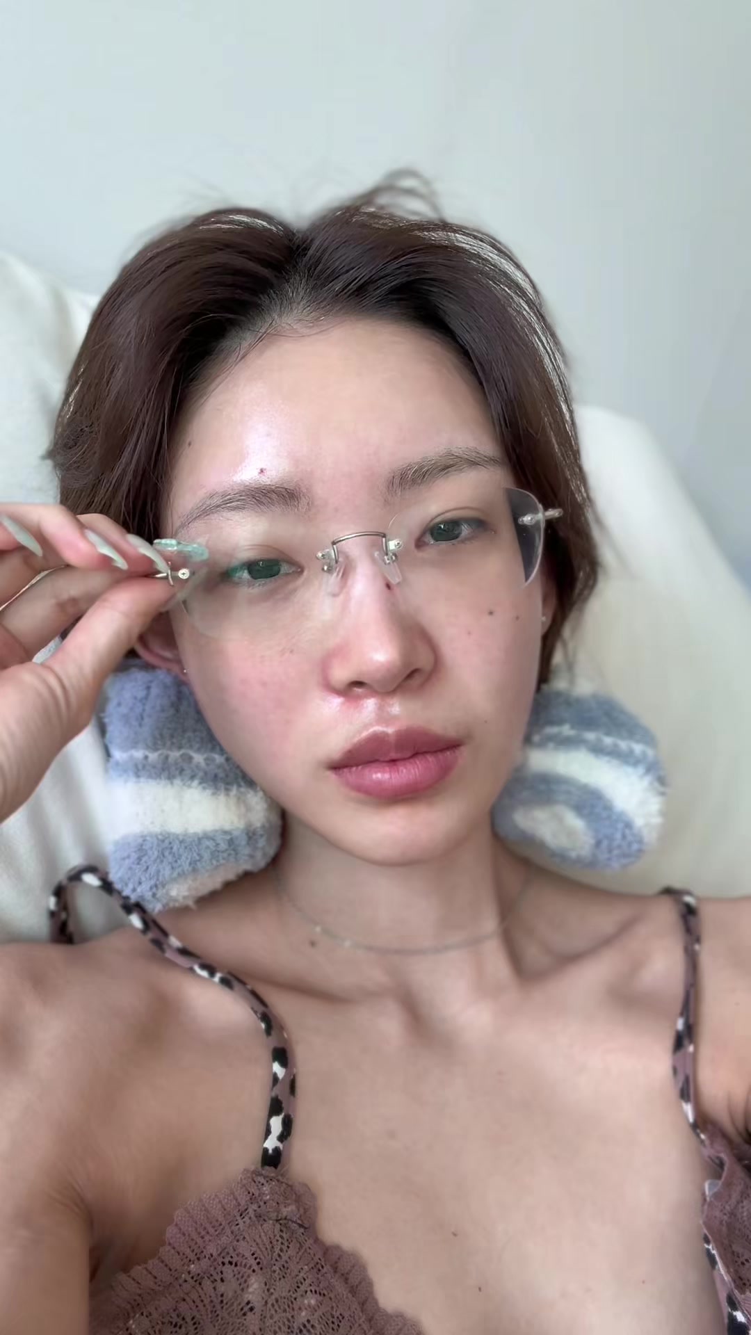 @둔히