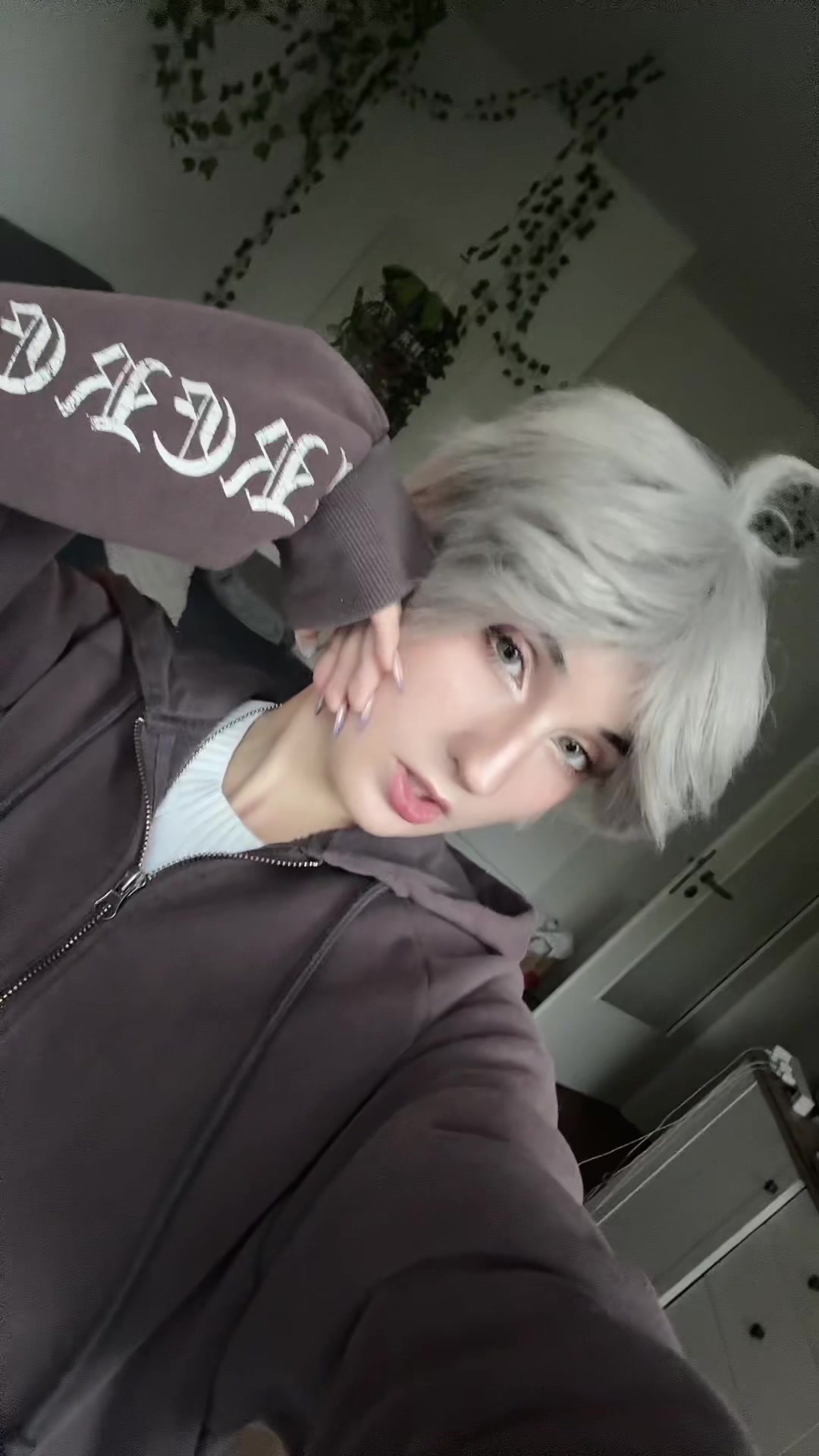 @☻︎ elliot ☹︎ ︎