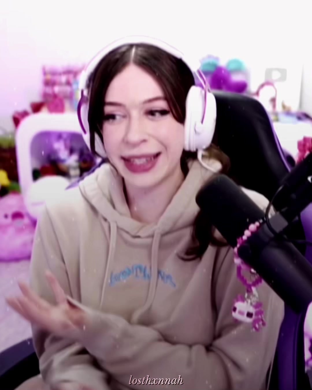 @losthxnnah