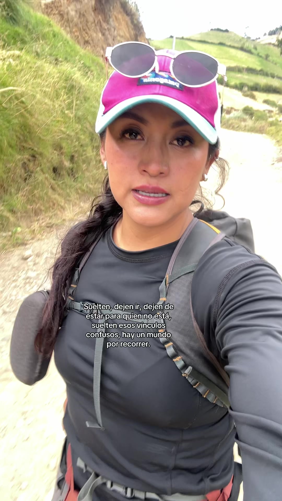 @ViajandoSolas.ec