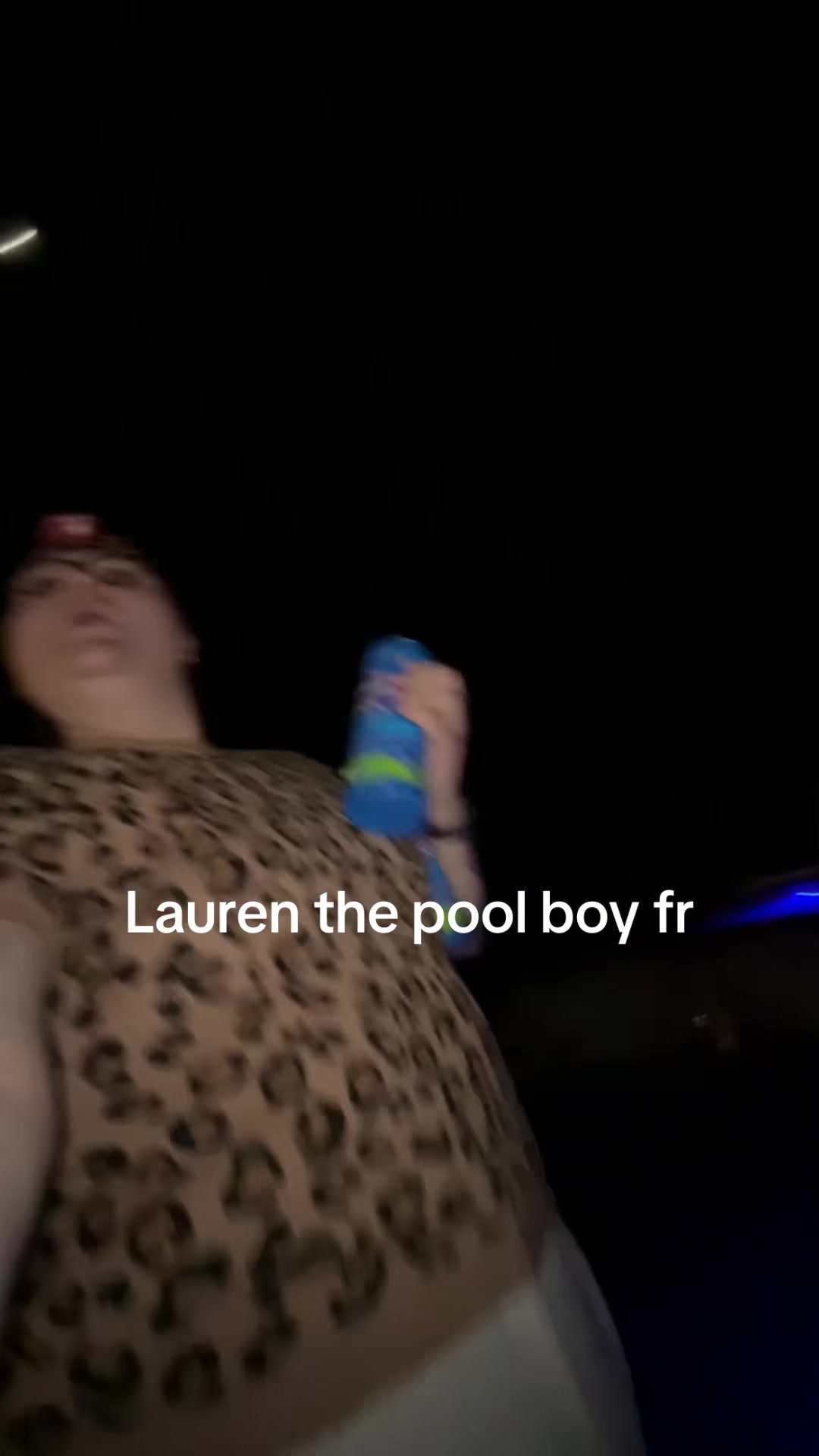 @laurenellis